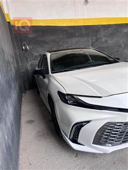 تۆیۆتا کامری